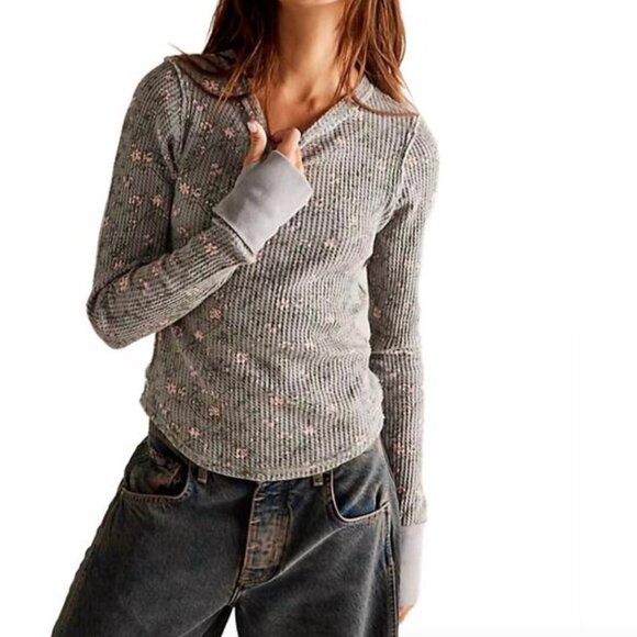 NEW Free People We The Free Size XL Pretty Little Thermal Sage Combo Gray Floral - Picture 1 of 16